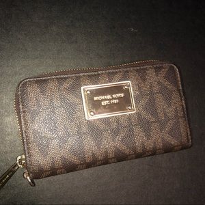 MICHAEL KORS WALLET